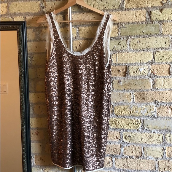 Wilfred Sequinned Dress - Picture 2 of 4